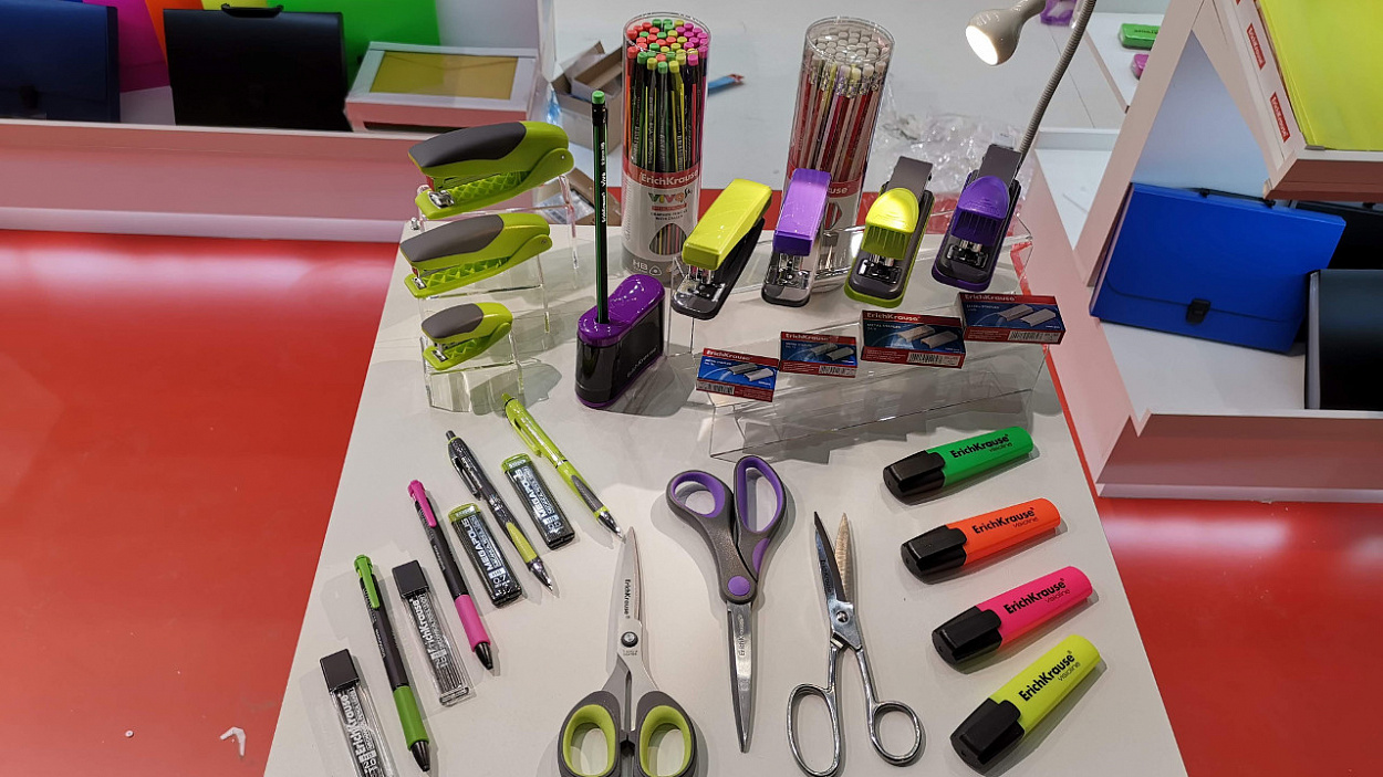 office supplies & stationery