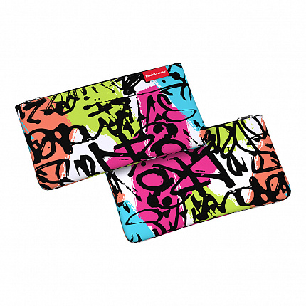 Пенал конверт ErichKrause Light 220x120мм Scribble